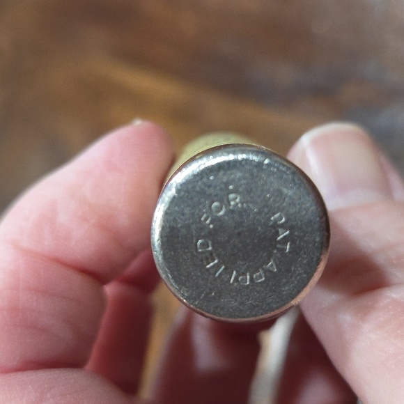 Vintage Seagrams Silver Bottle Accents Lighters - Picture 4 of 7